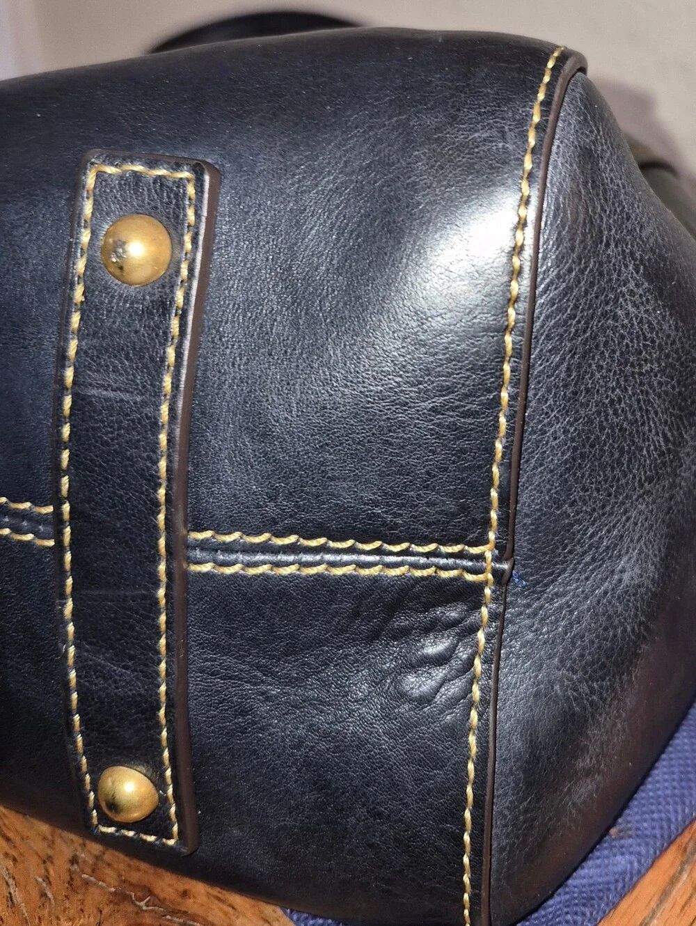 Dooney & Bourke Florentine Amelie Tote in Black, W/ Duster, J16136855